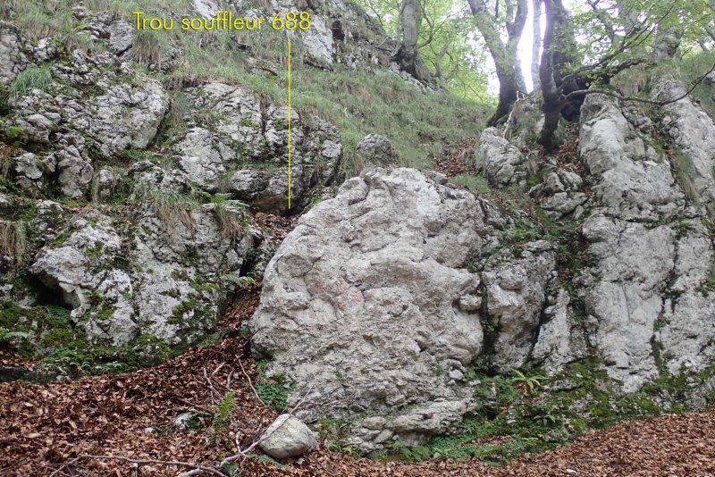 Entrée de la cueva 688
Fichier manquant