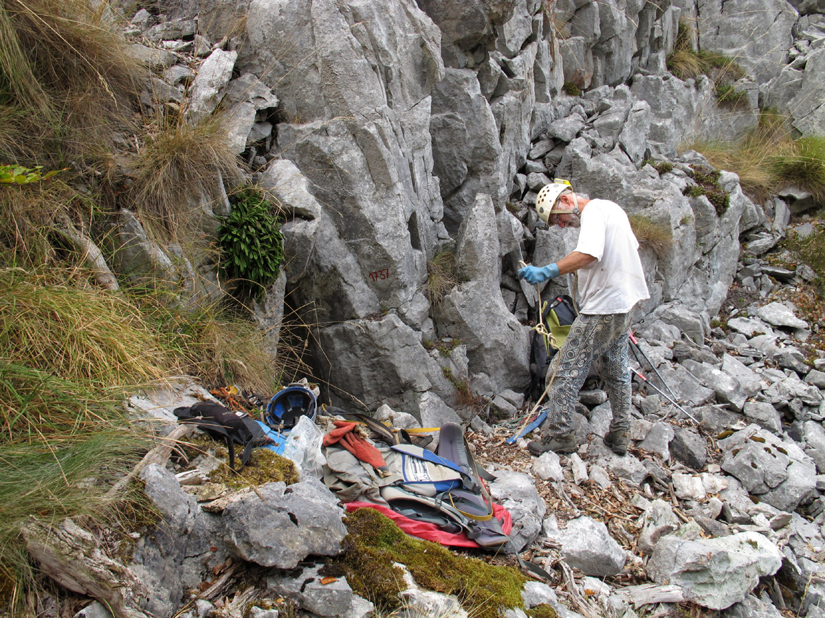 Entrée de la cavité n°1737 (numérotation SCD)
Fichier manquant